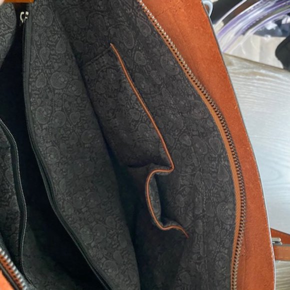 Purse - Picture 2 of 4